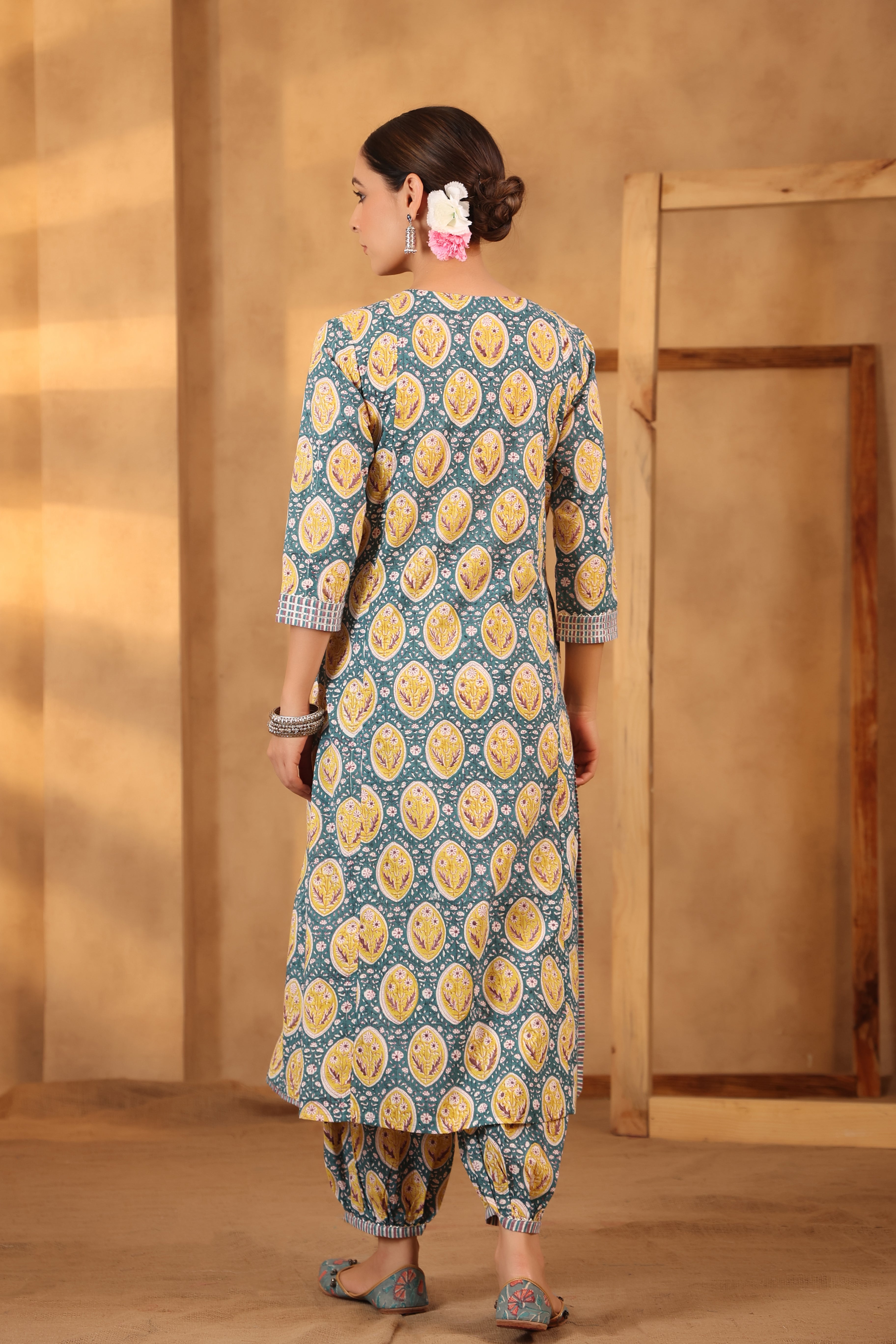 Pine green and lemon yellow kurta pant set