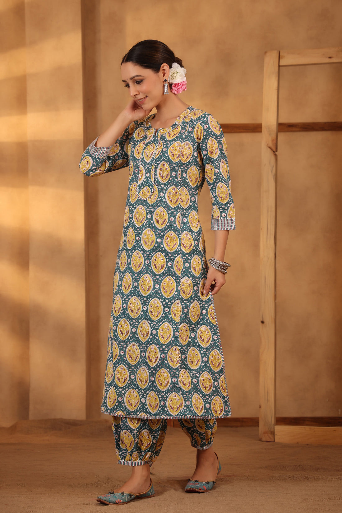 Pine green and lemon yellow kurta pant set