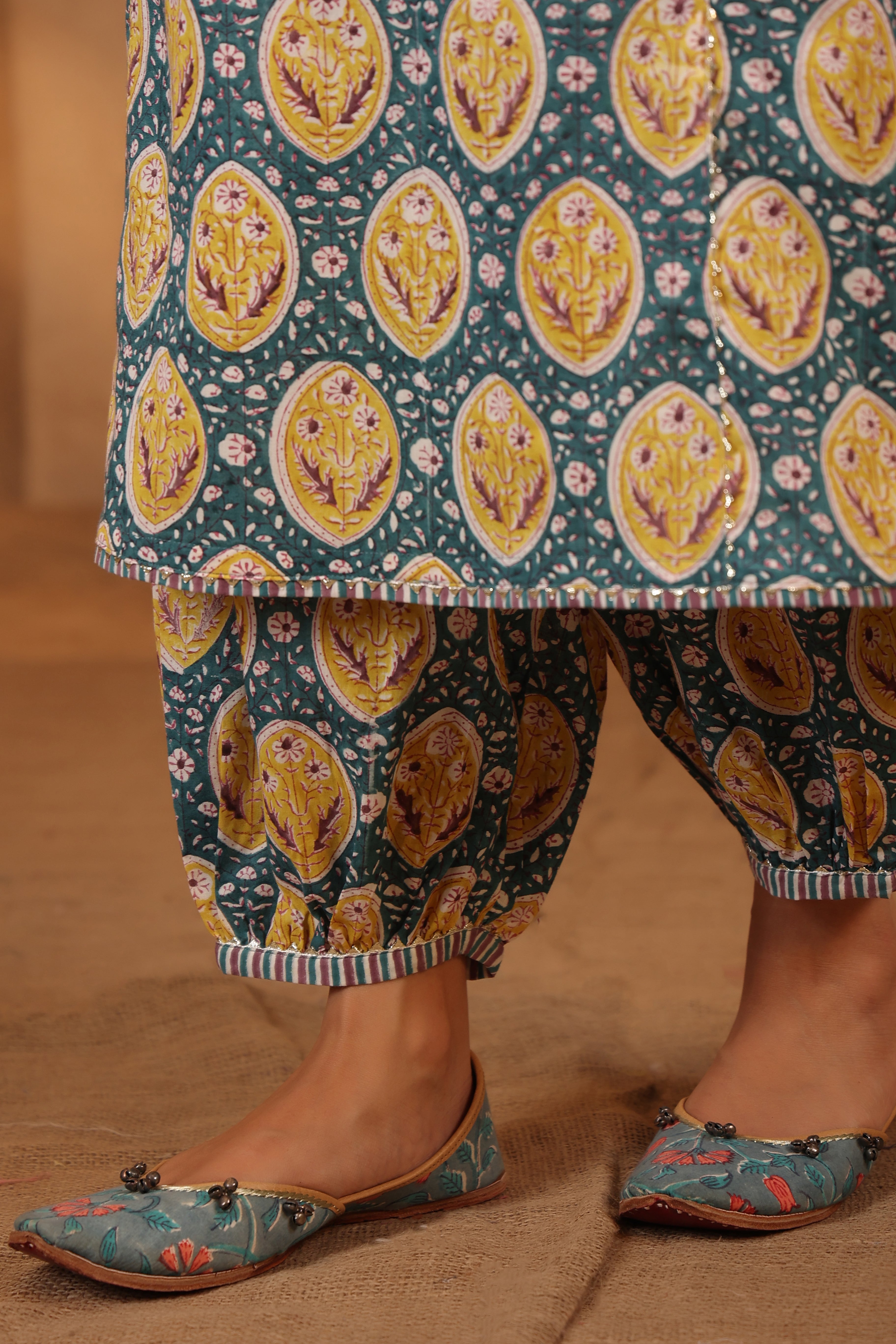 Pine green and lemon yellow kurta pant set