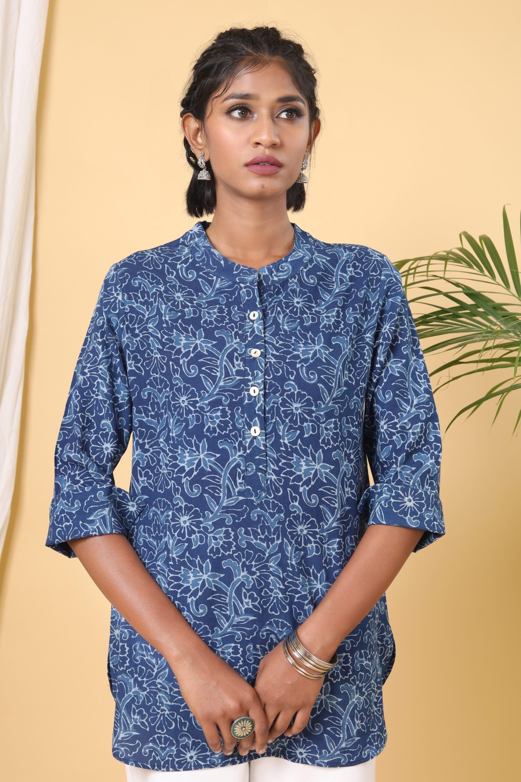 Handblock printed Indigo Short top