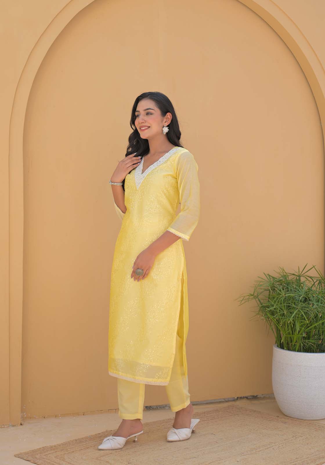 Label Khoj Women Chanderi silk kurta, trouser and dupptta set