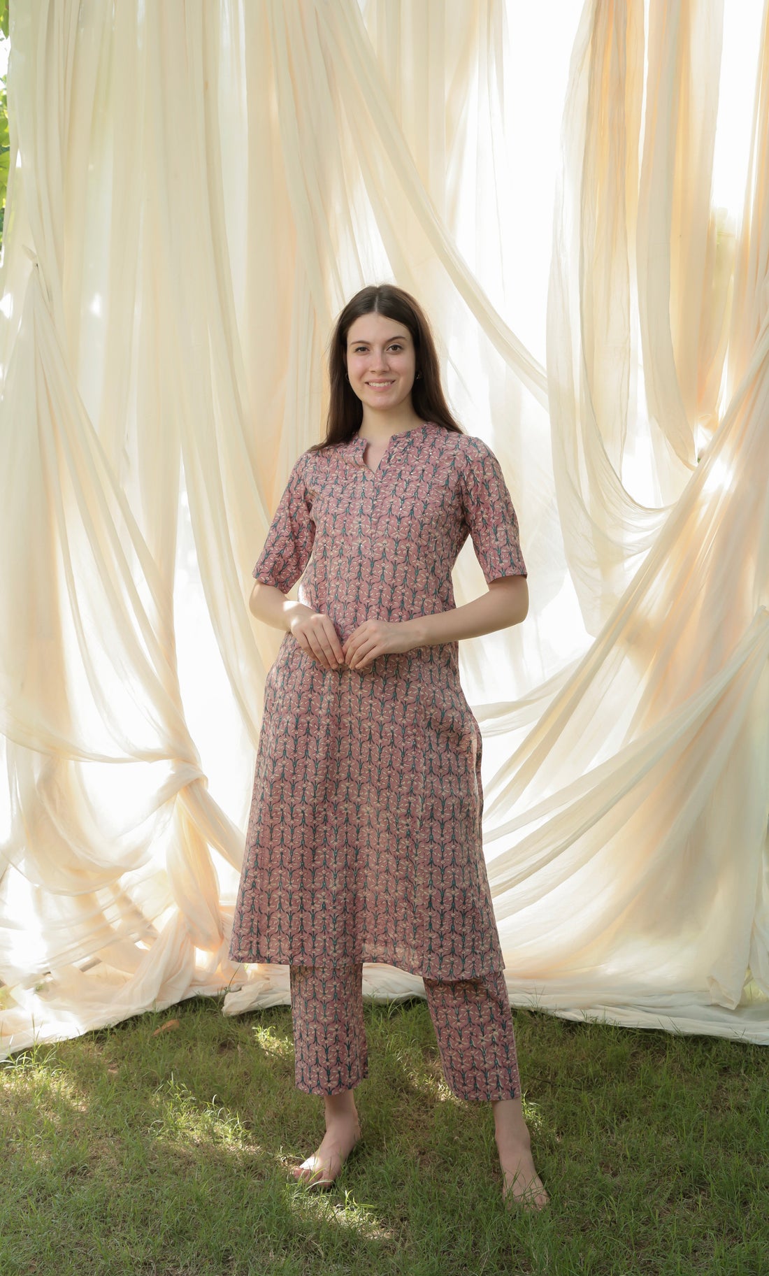 Shuddhi Mauve kurta pant set
