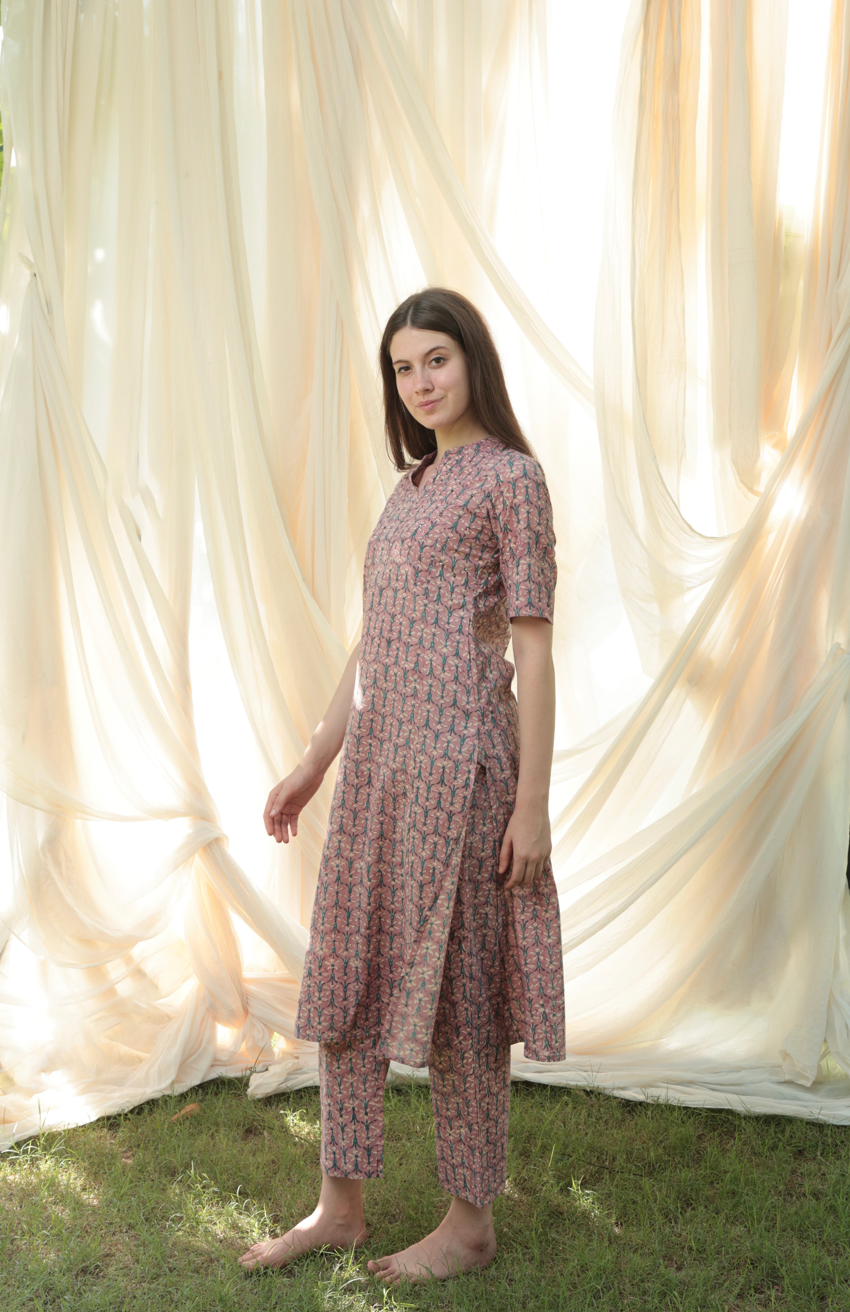 Shuddhi Mauve kurta pant set