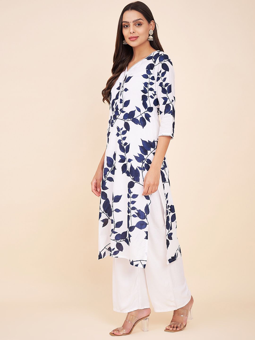 Label Khoj Women White Floral Cotton Kurta