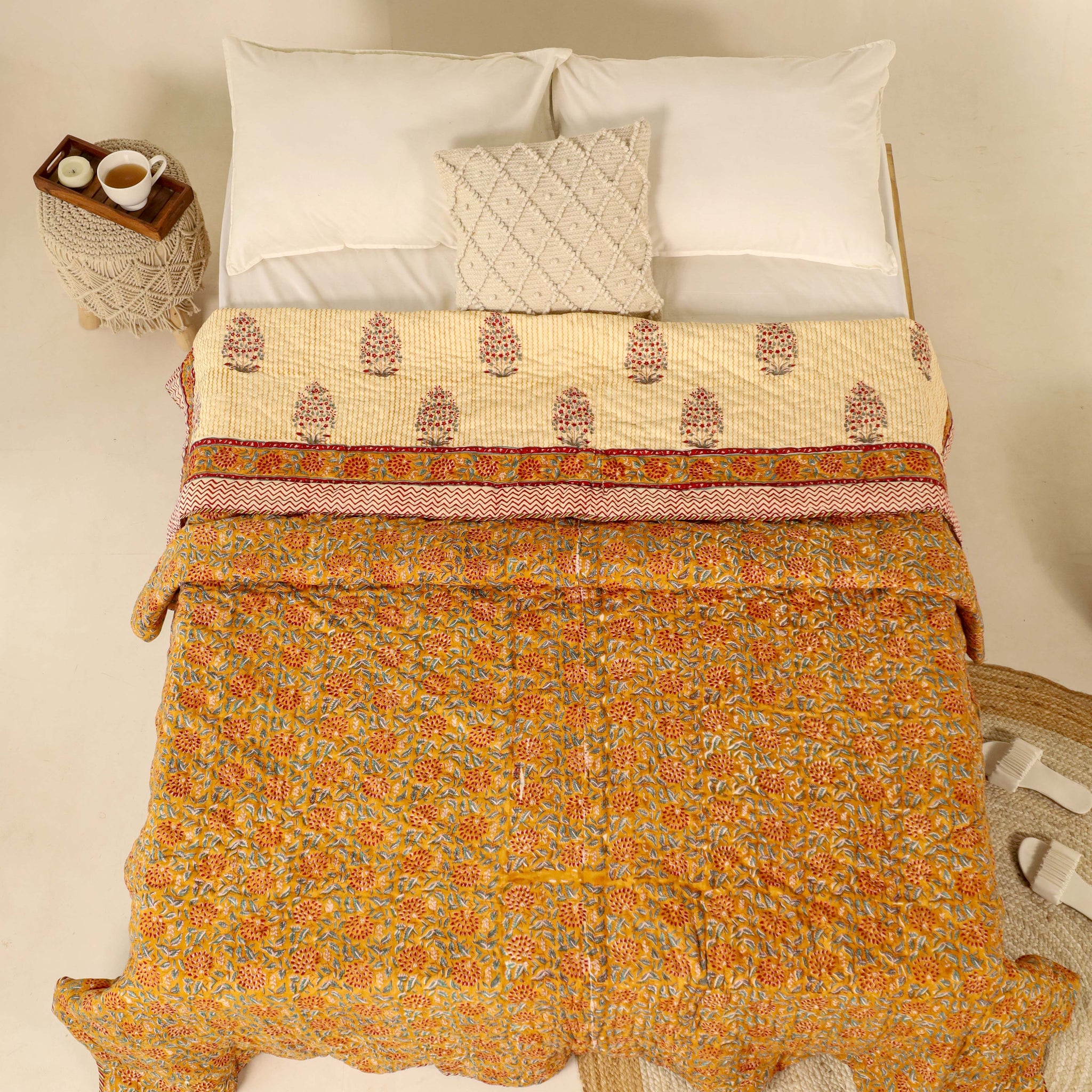 Mustard Yellow Reversible Quilted Bed Razai