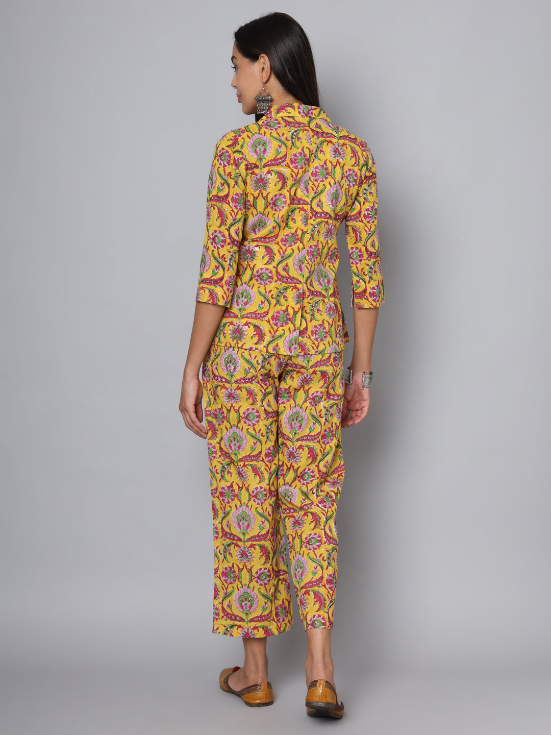 Shuddhi yellow and pink cord set