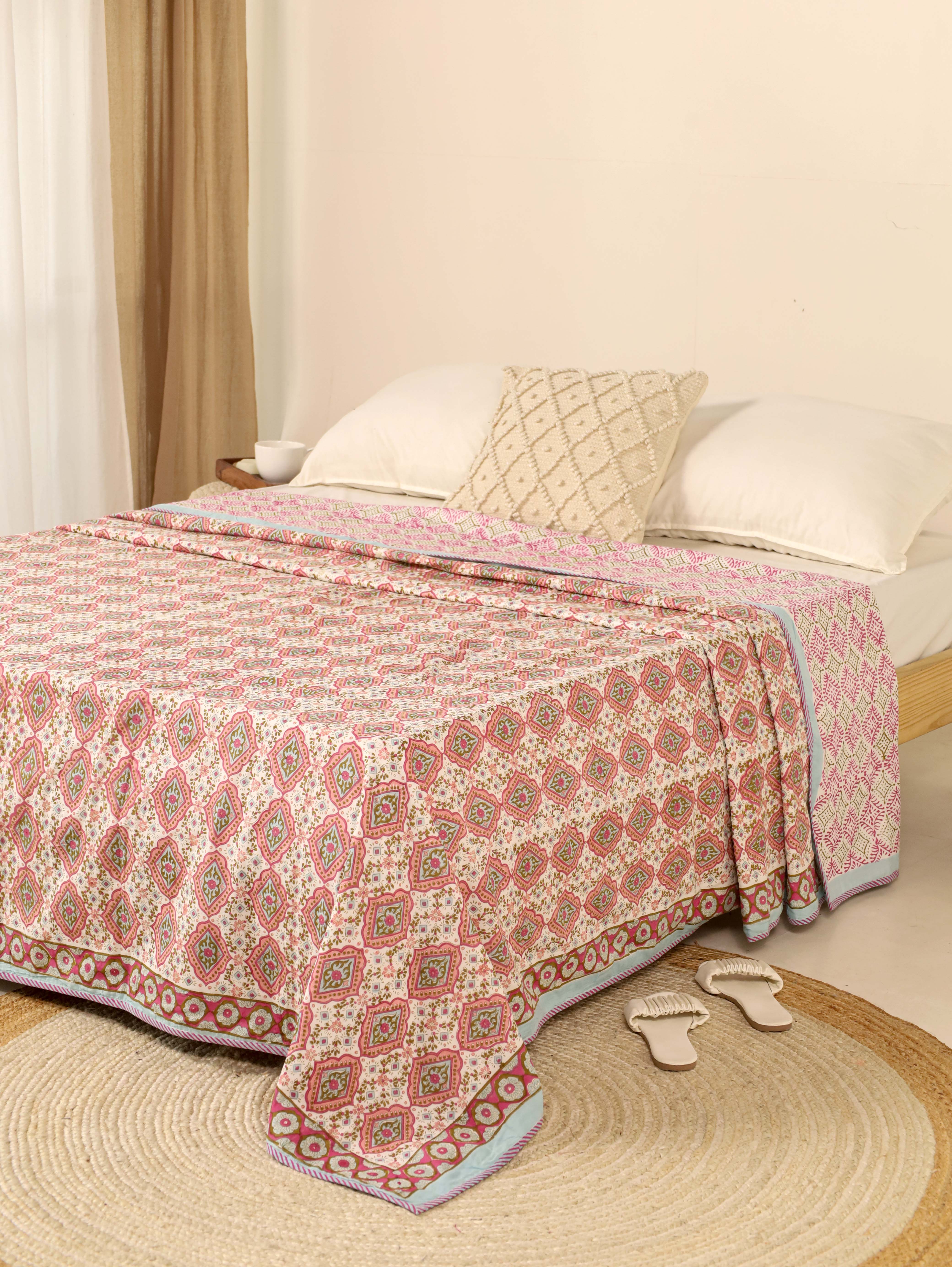 Off White and Peach Dohar Reversible Bed Spreader
