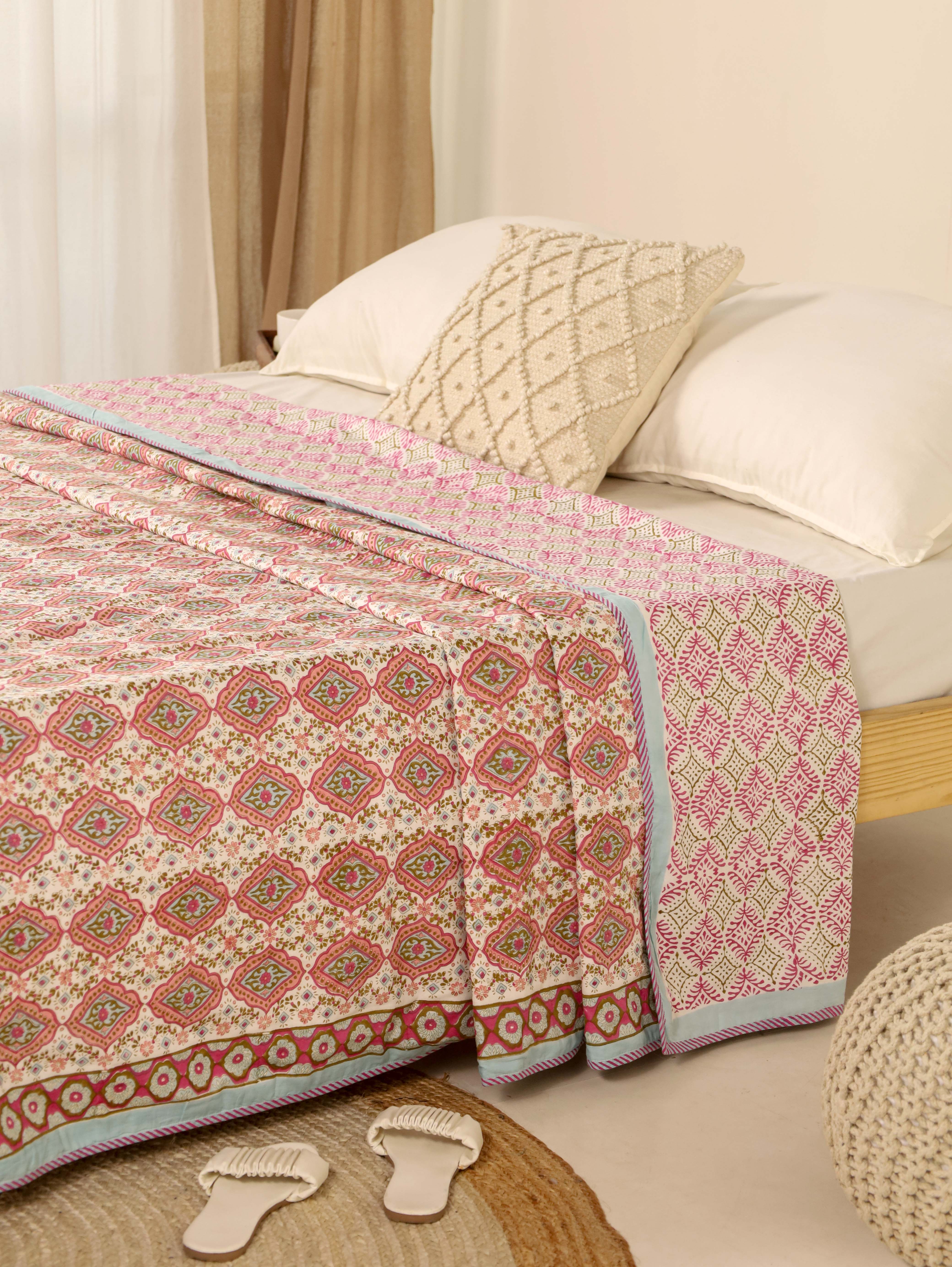 Off White and Peach Dohar Reversible Bed Spreader