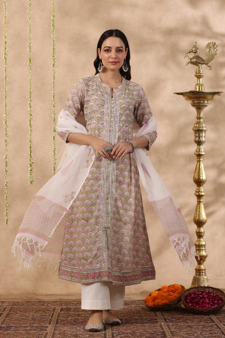Shuddhi green and pink 2 piece kurta set