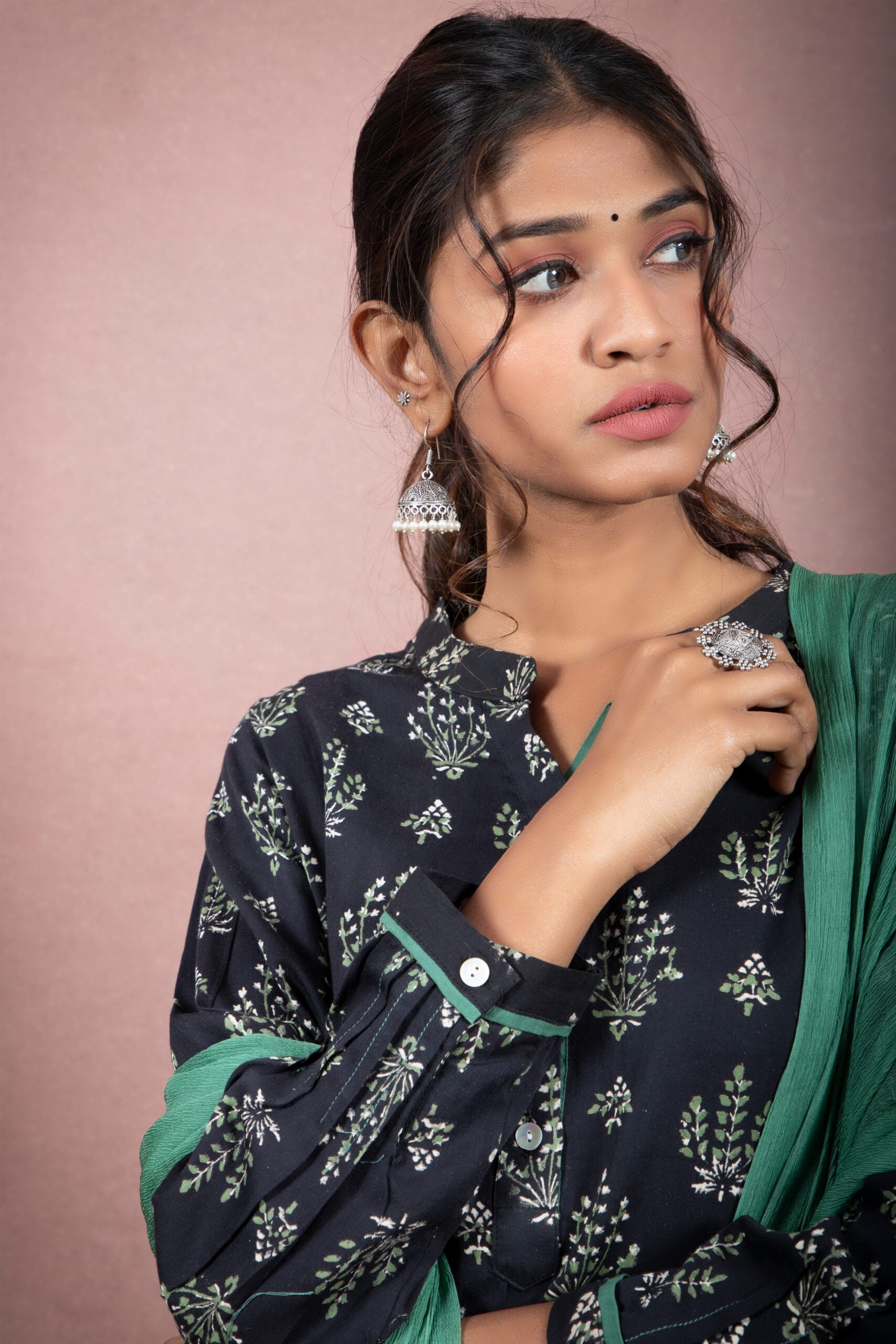 Shuddhi Black And Green Full Set