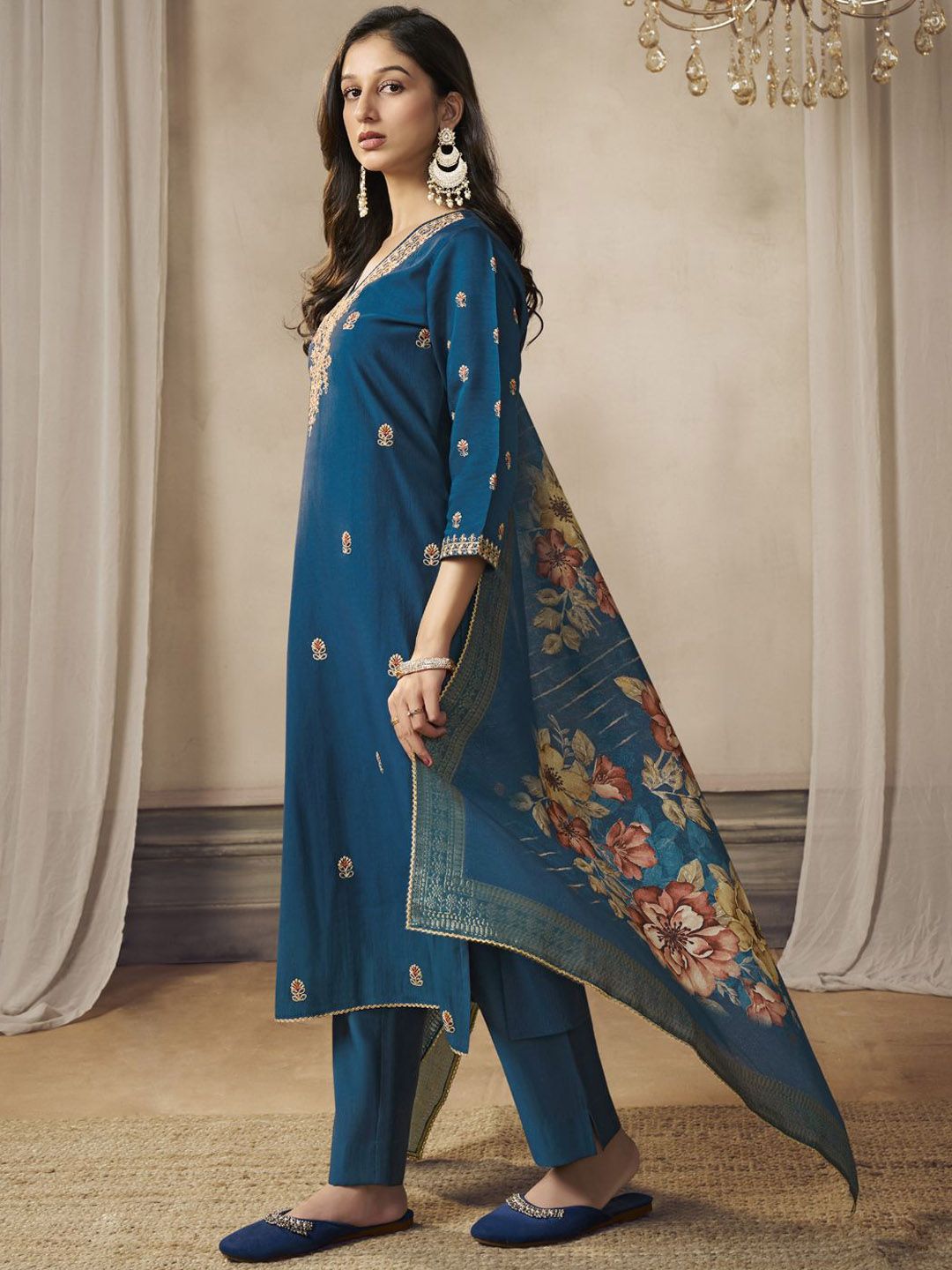 Label khoj women silk blend printed  kurta set