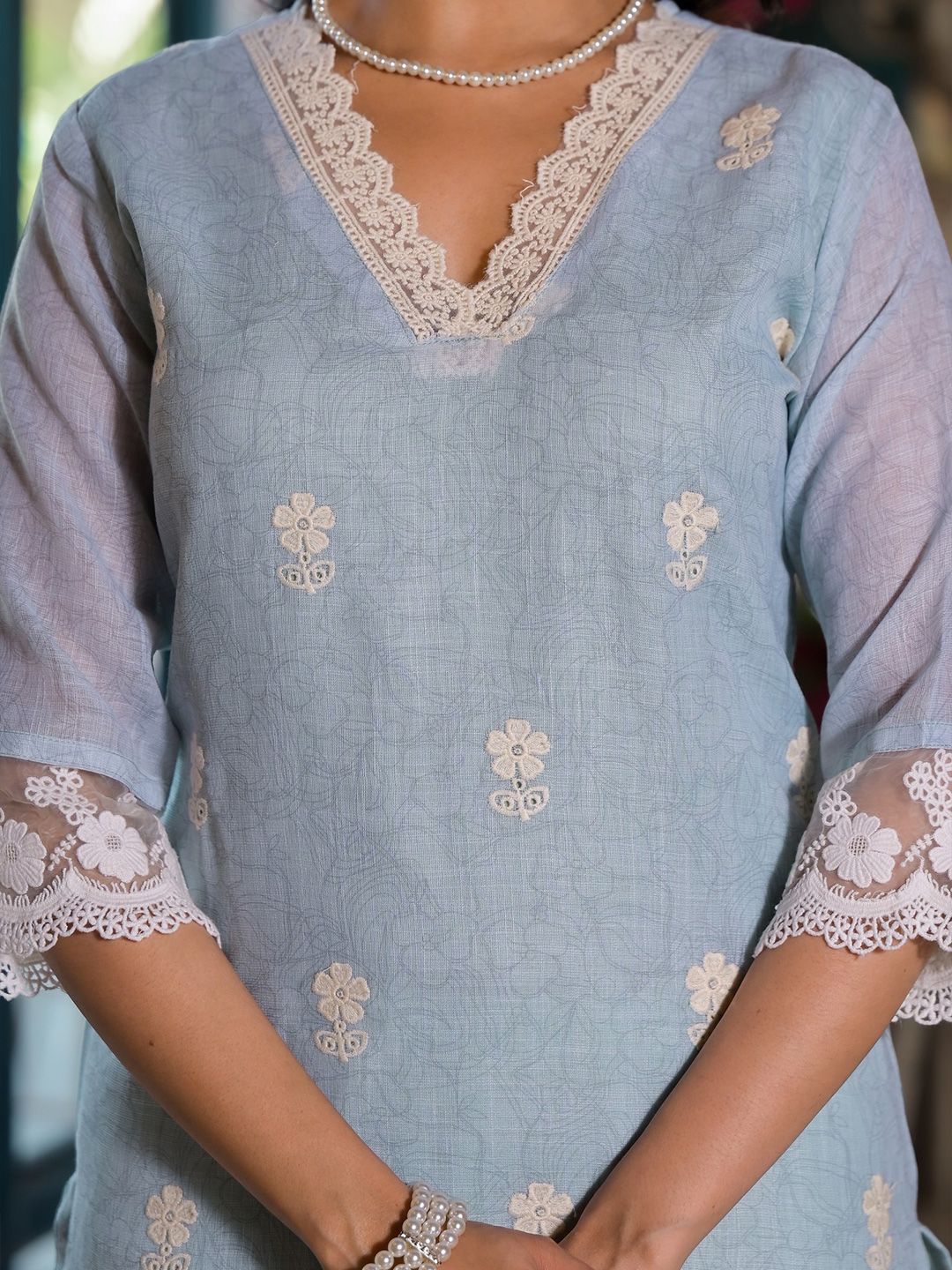 Label Khoj Women Lilen Digital print kurta, trouser and dupptta set