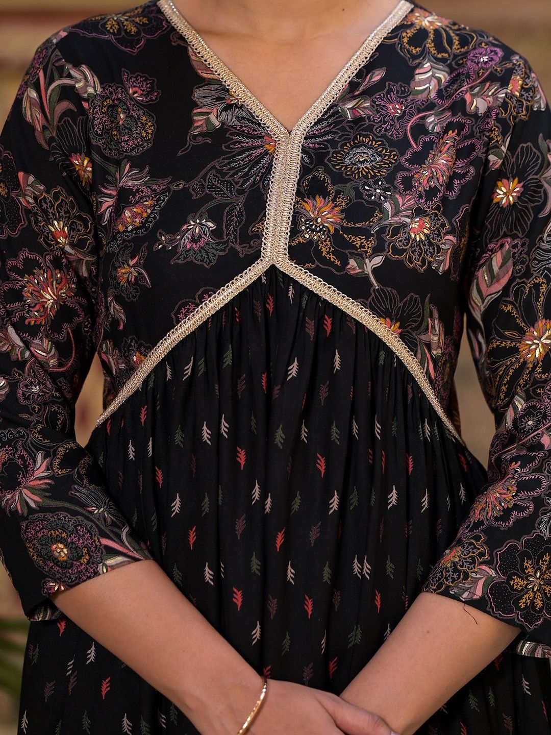 Label Khoj Women Rayon print A line Alia kurta with Pocket