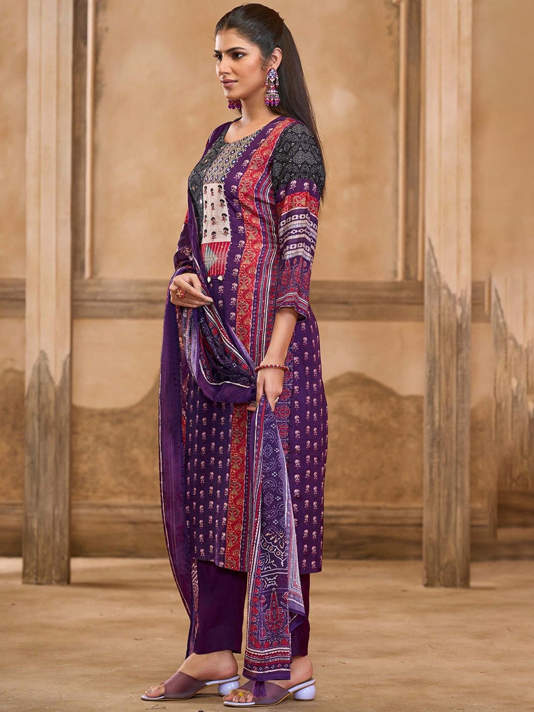 Label khoj Women maslin priint kurta, trouser and dupptta set