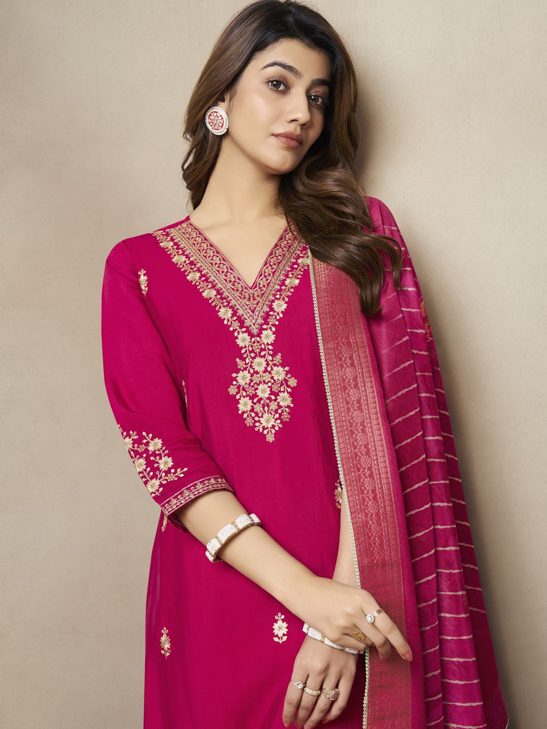 Label khoj women silk blend printed  kurta set