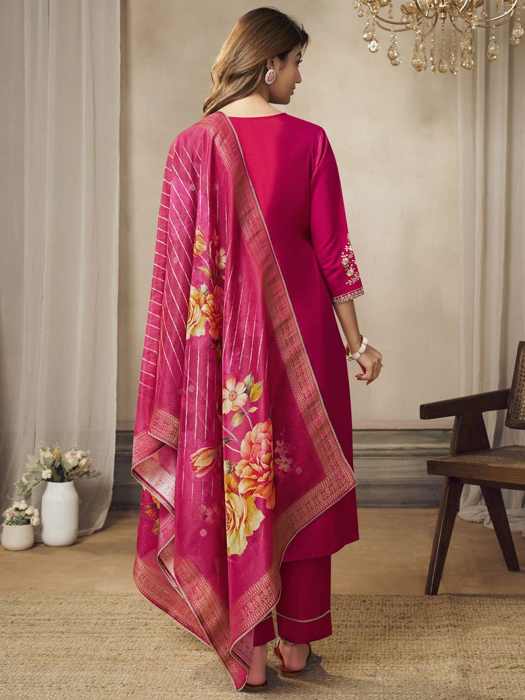 Label khoj women silk blend printed  kurta set