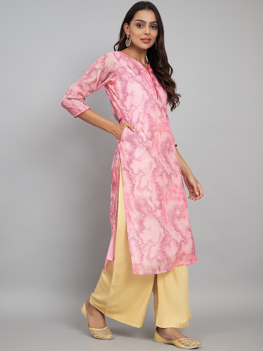 Label Khoj Women Slik Blend Kurta