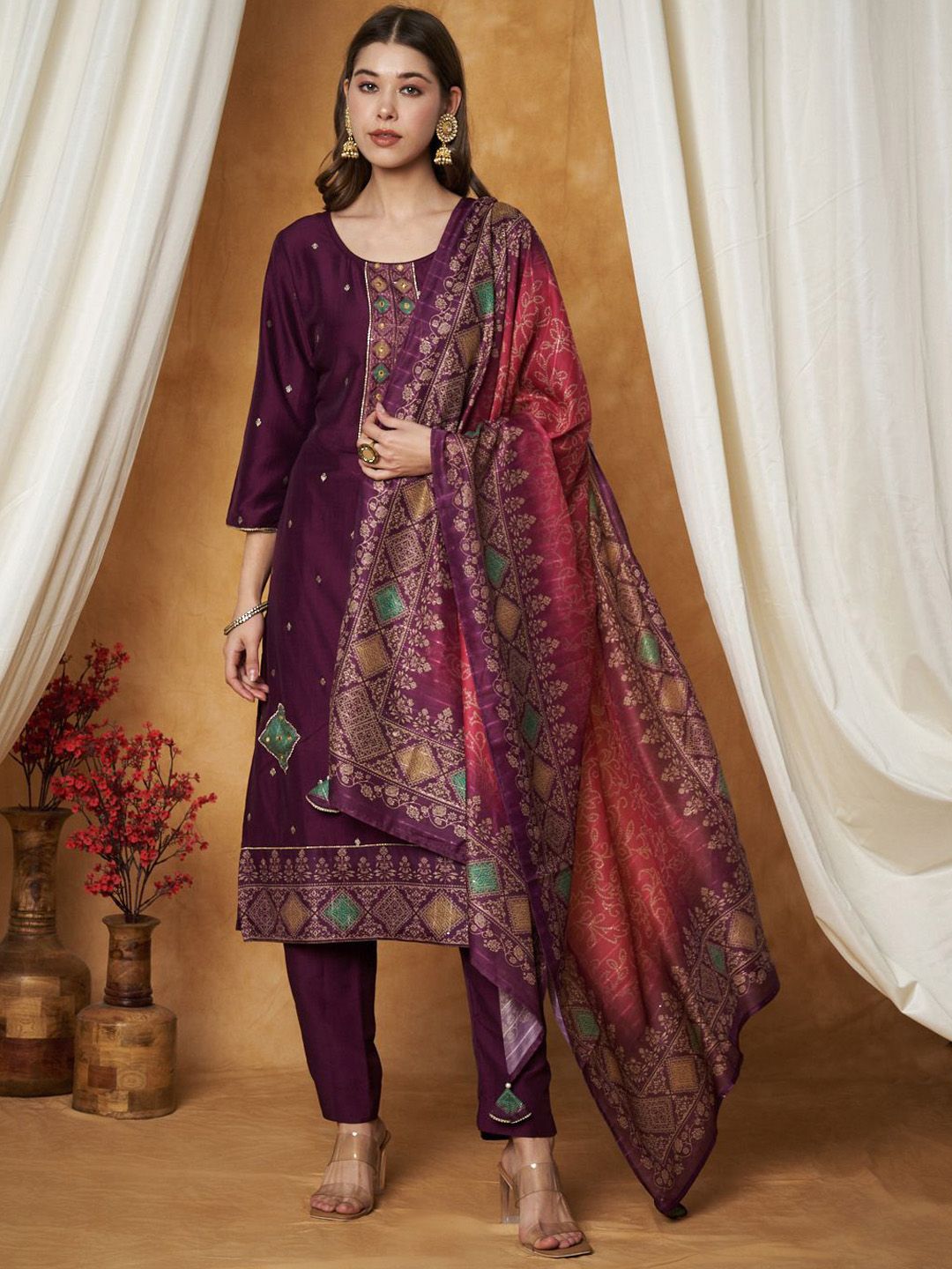 Label Khoj Women's Black Chinon Hand Embroidery Kurta with Pant and Dupatta