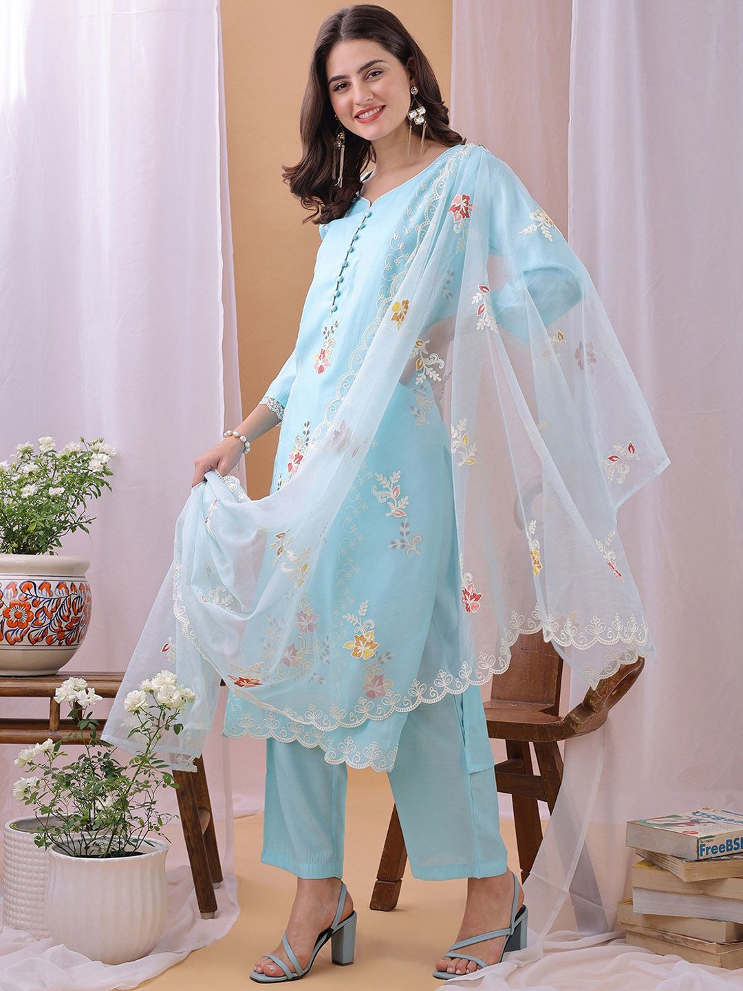 Label Khoj Women's Sky Blue Silk Blend Thread Work Kurta with Pant and Sky Blue Dupatta