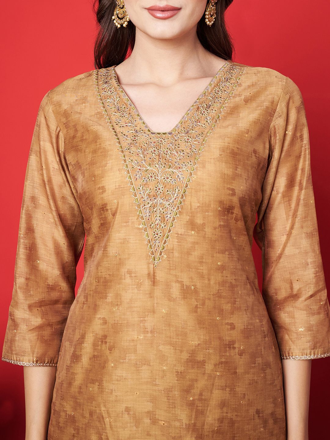 Label khoj chanderi kurta with bottom and dupptta setGold Color