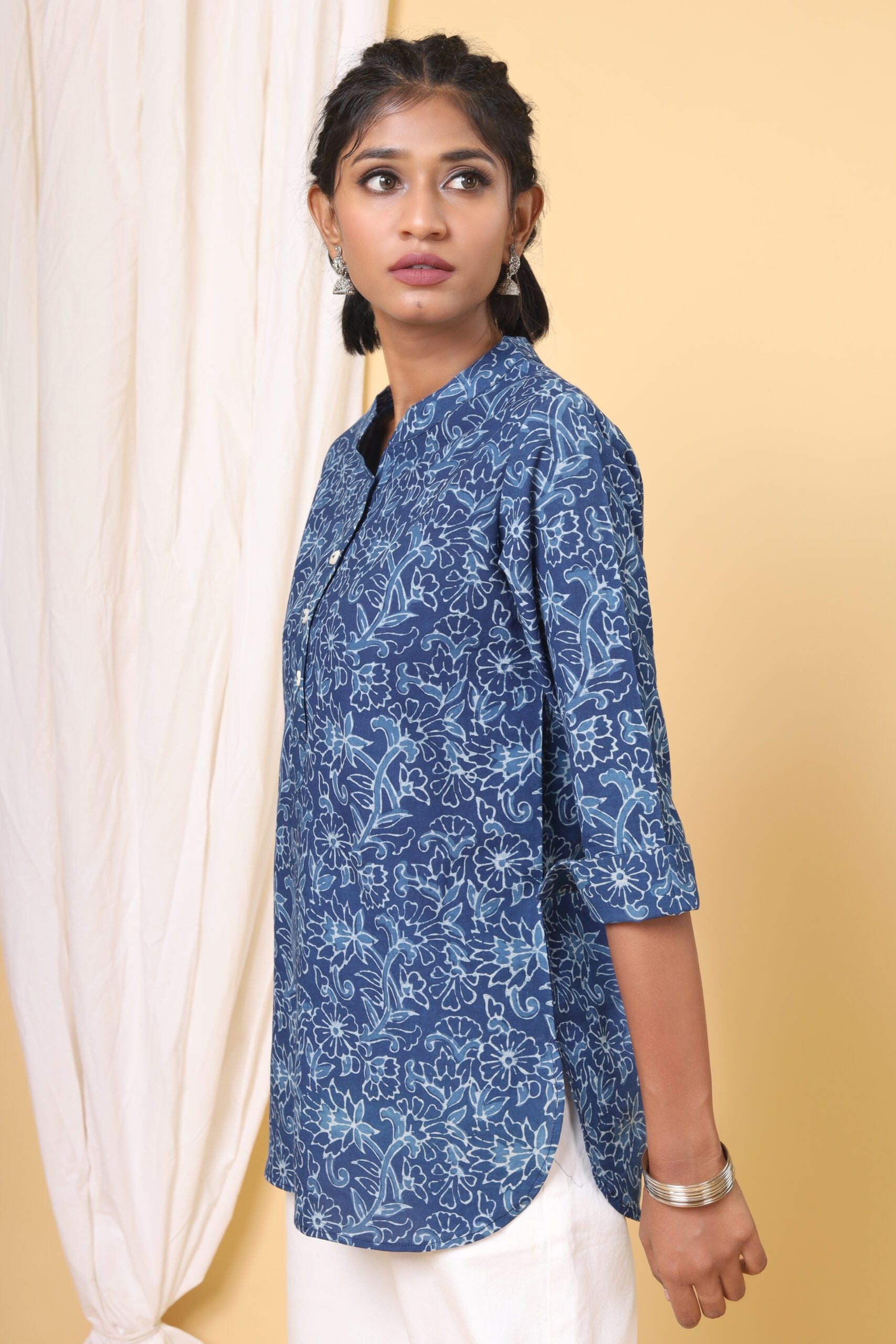 Handblock printed Indigo Short top