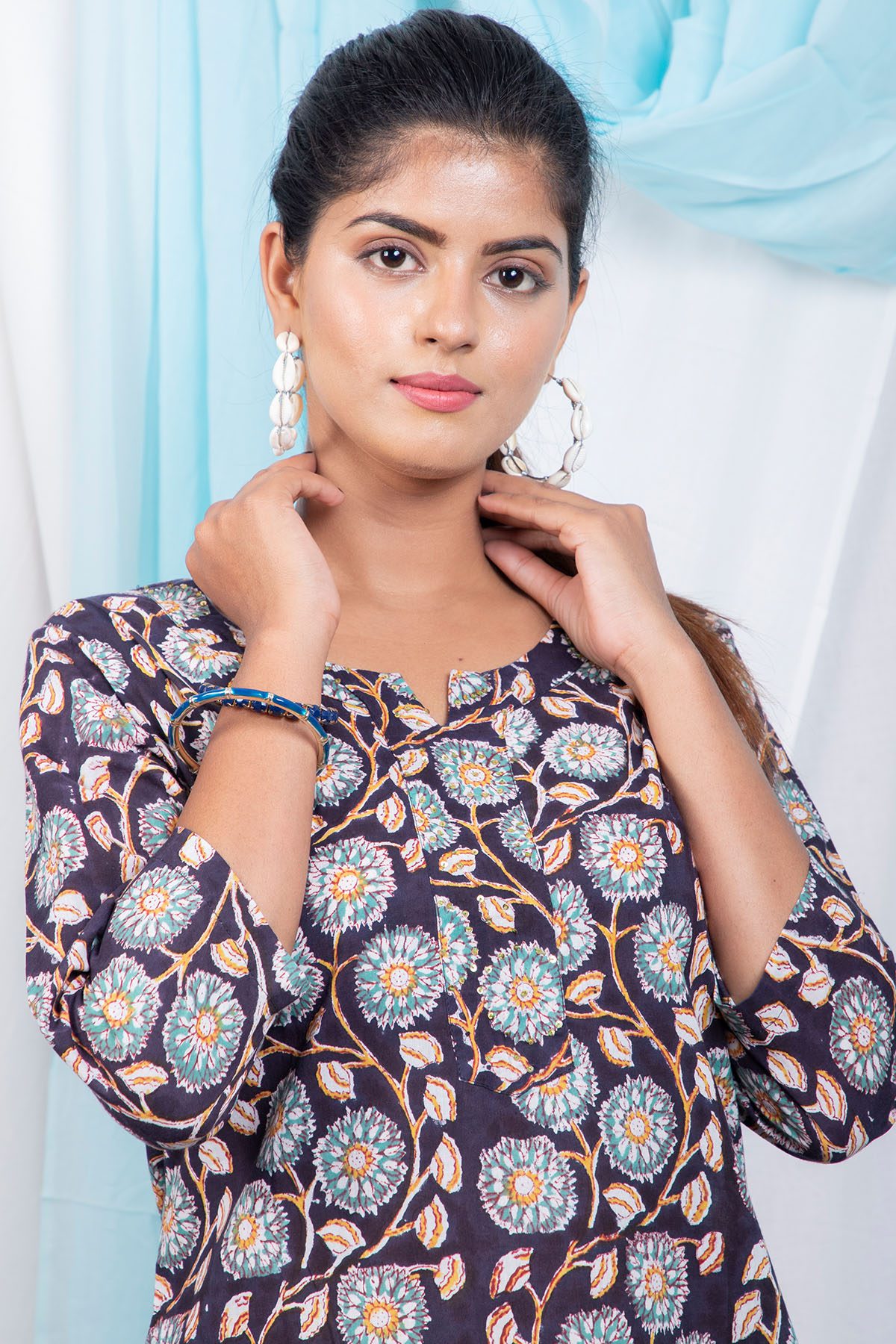 Shuddhi Black Short kurti