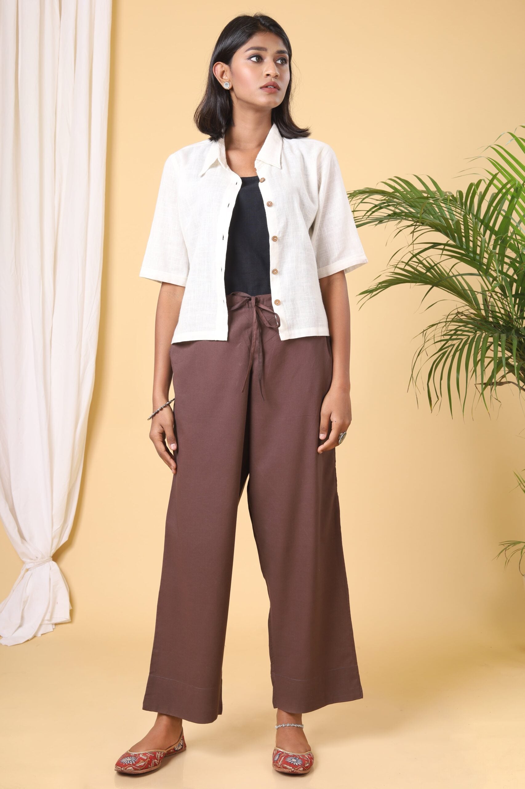 Walnut Brown Cotton Casual Pant