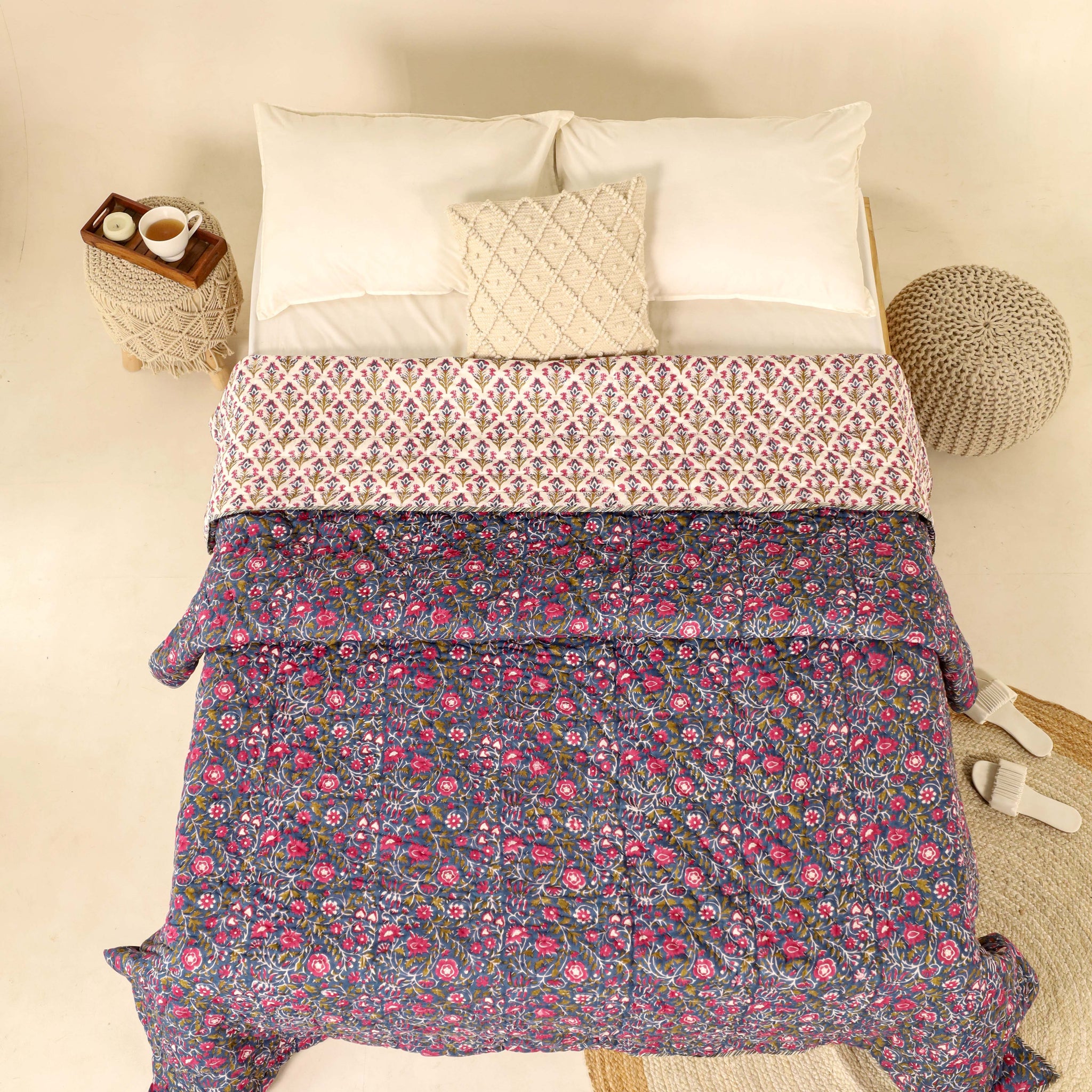 Purple and Pink Reversible Quilted Bed Razai