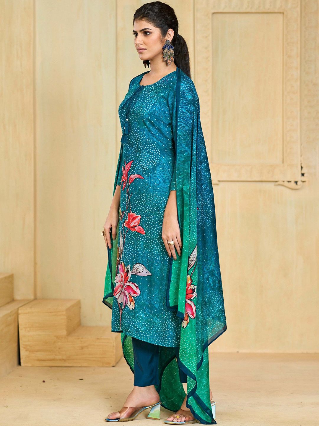 Label khoj Pure viscose Maslin with hand work kurta set