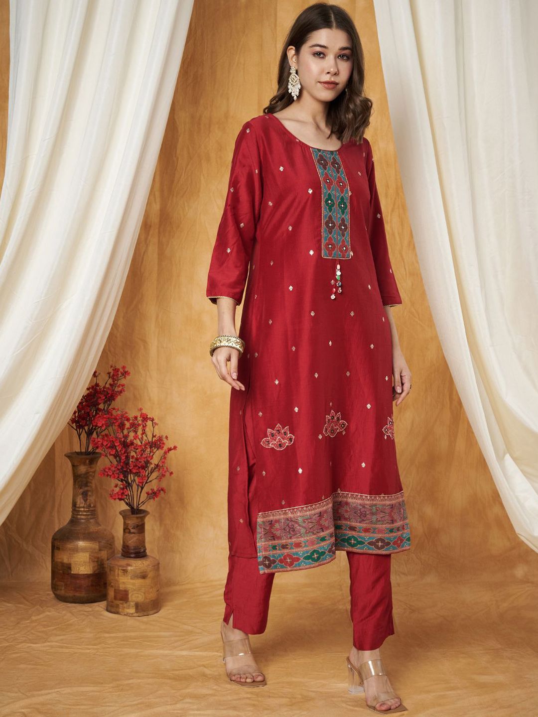 Label Khoj Women's Black Chinon Hand Embroidery Kurta with Pant and Dupatta