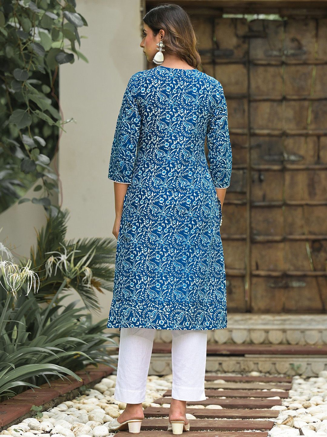 Label Khoj Women  Cotton  Embroidery Blue Color Kurta For Women