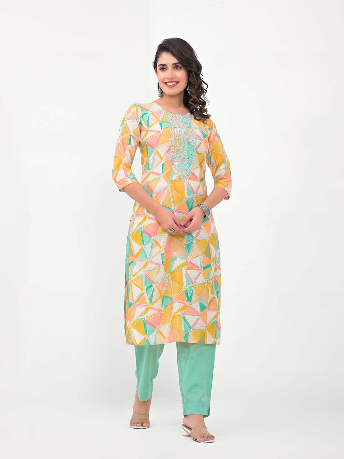 Label khoj Women Printed Kurta with Trousers & Dupatta