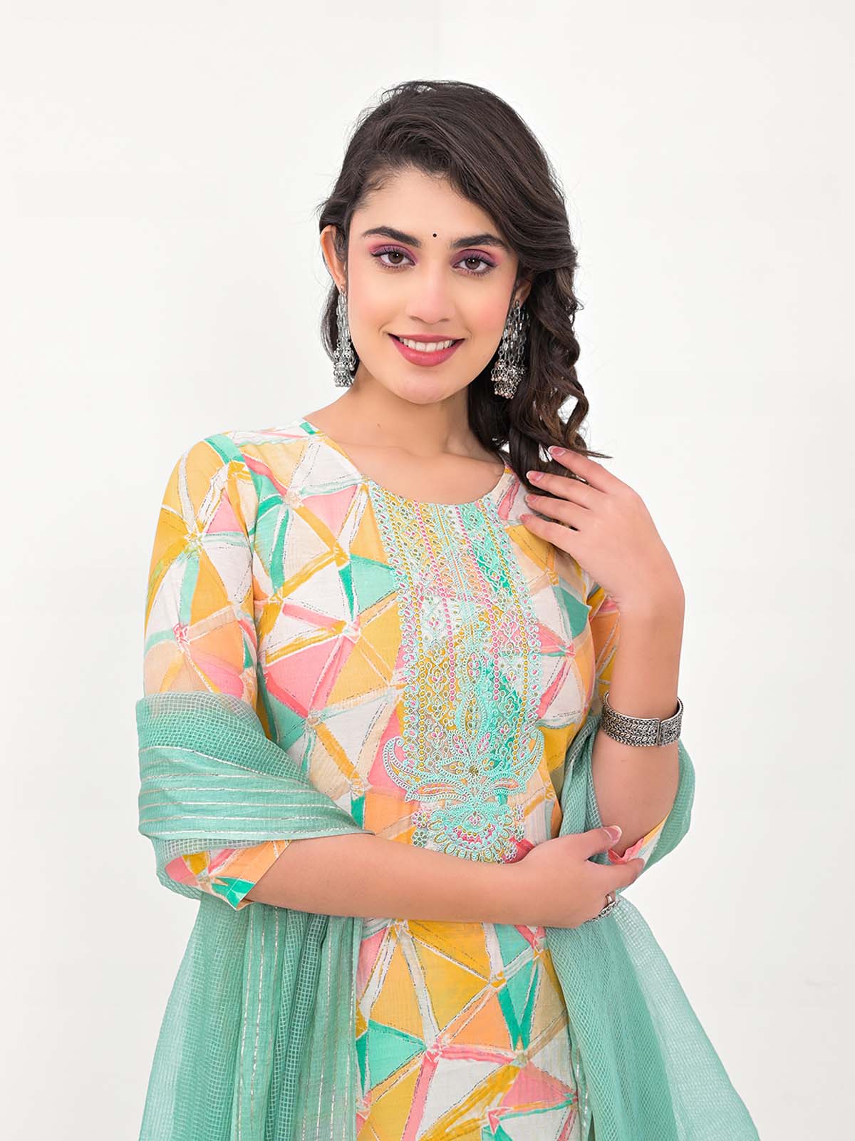 Label khoj Women Printed Kurta with Trousers & Dupatta