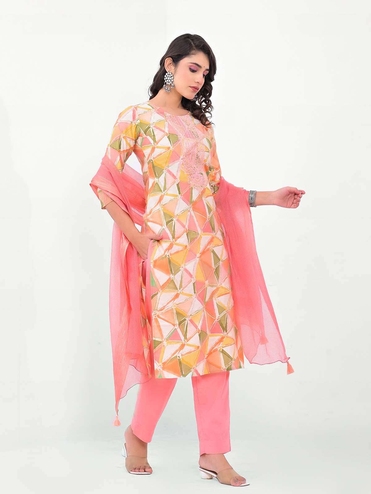 Label khoj Women Printed Kurta with Trousers & Dupatta