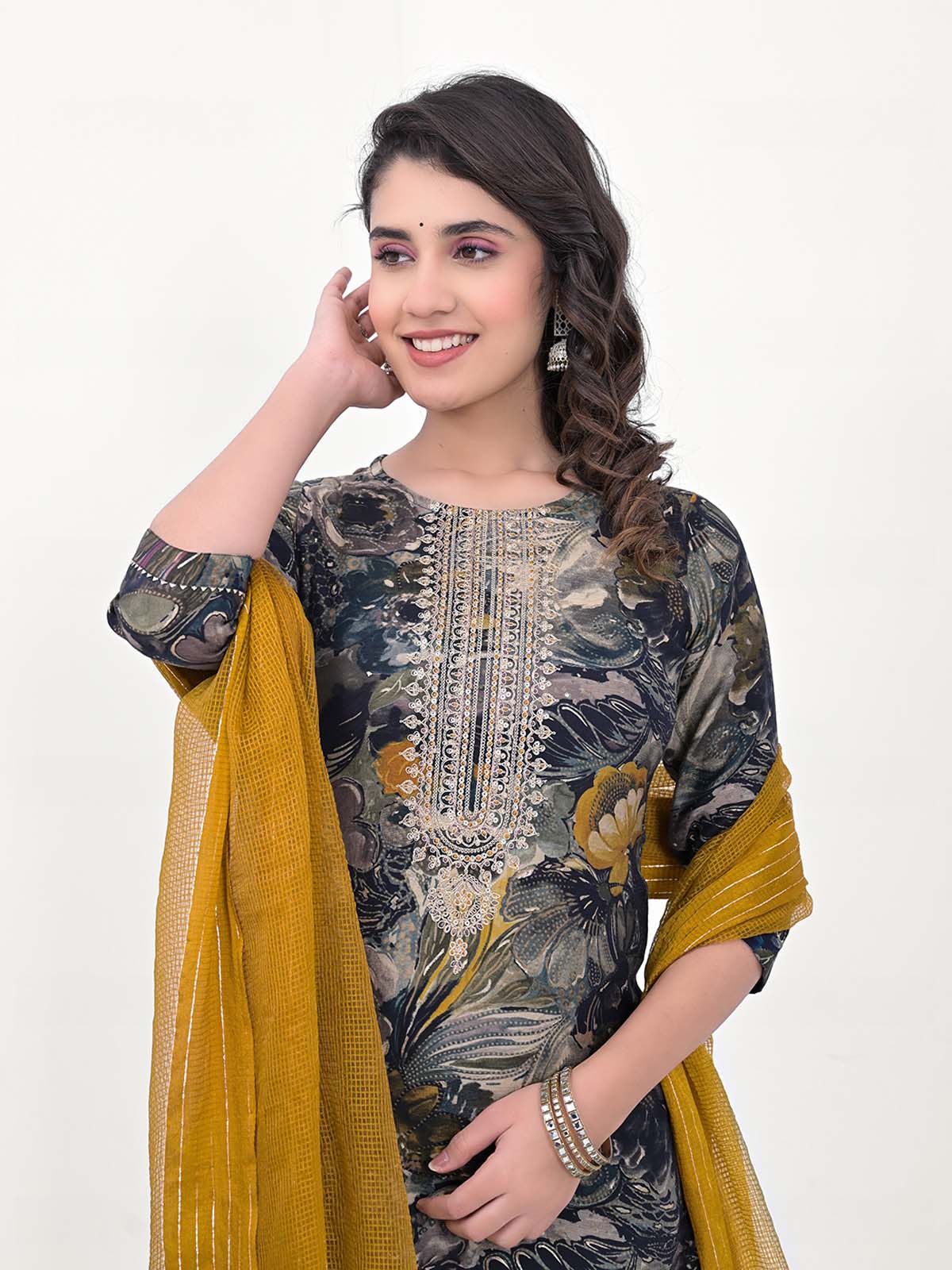 Label Khoj Women Silk blend Kurta ,trouser and dupptta set