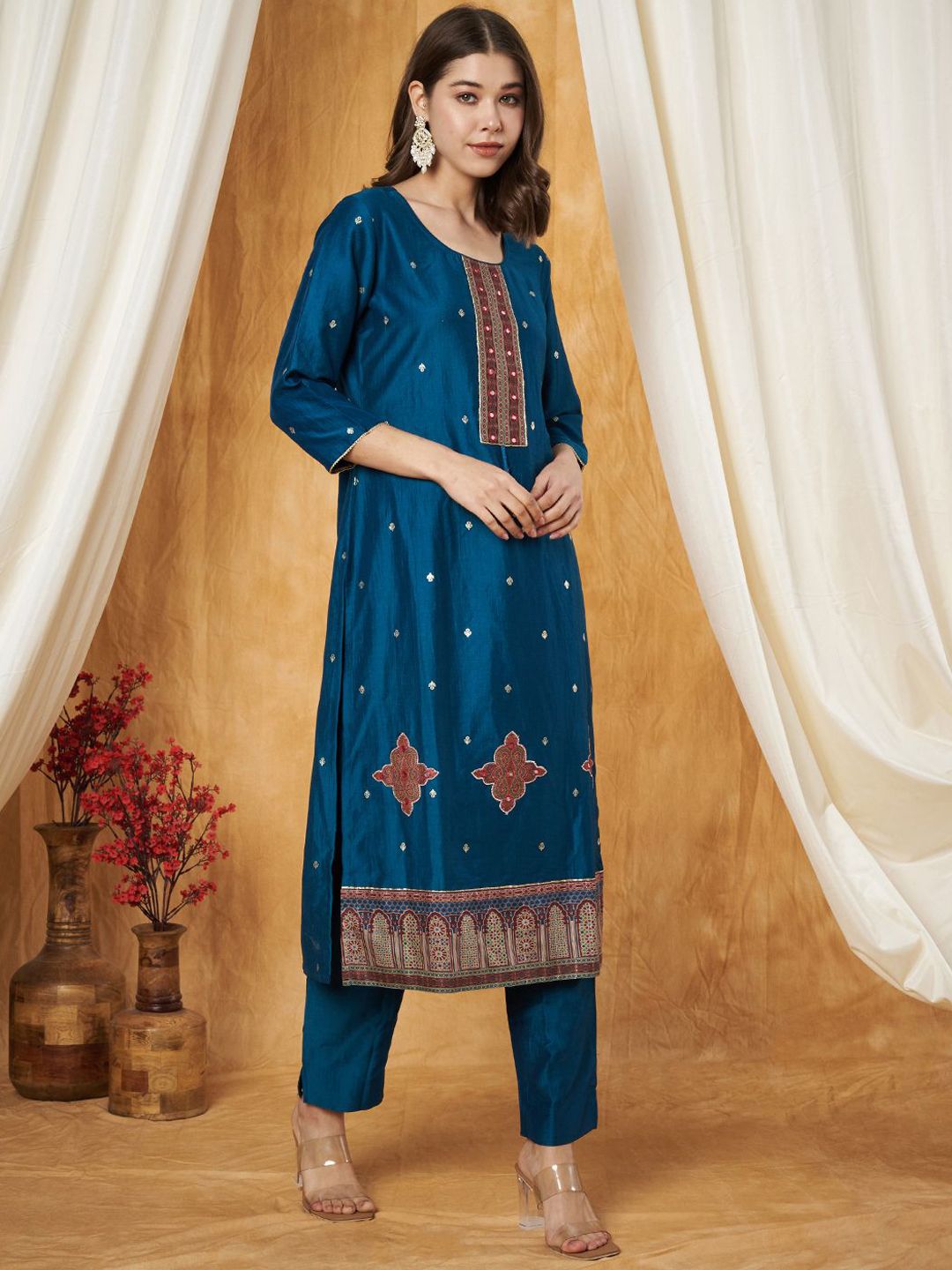 Label Khoj Women's Black Chinon Hand Embroidery Kurta with Pant and Dupatta