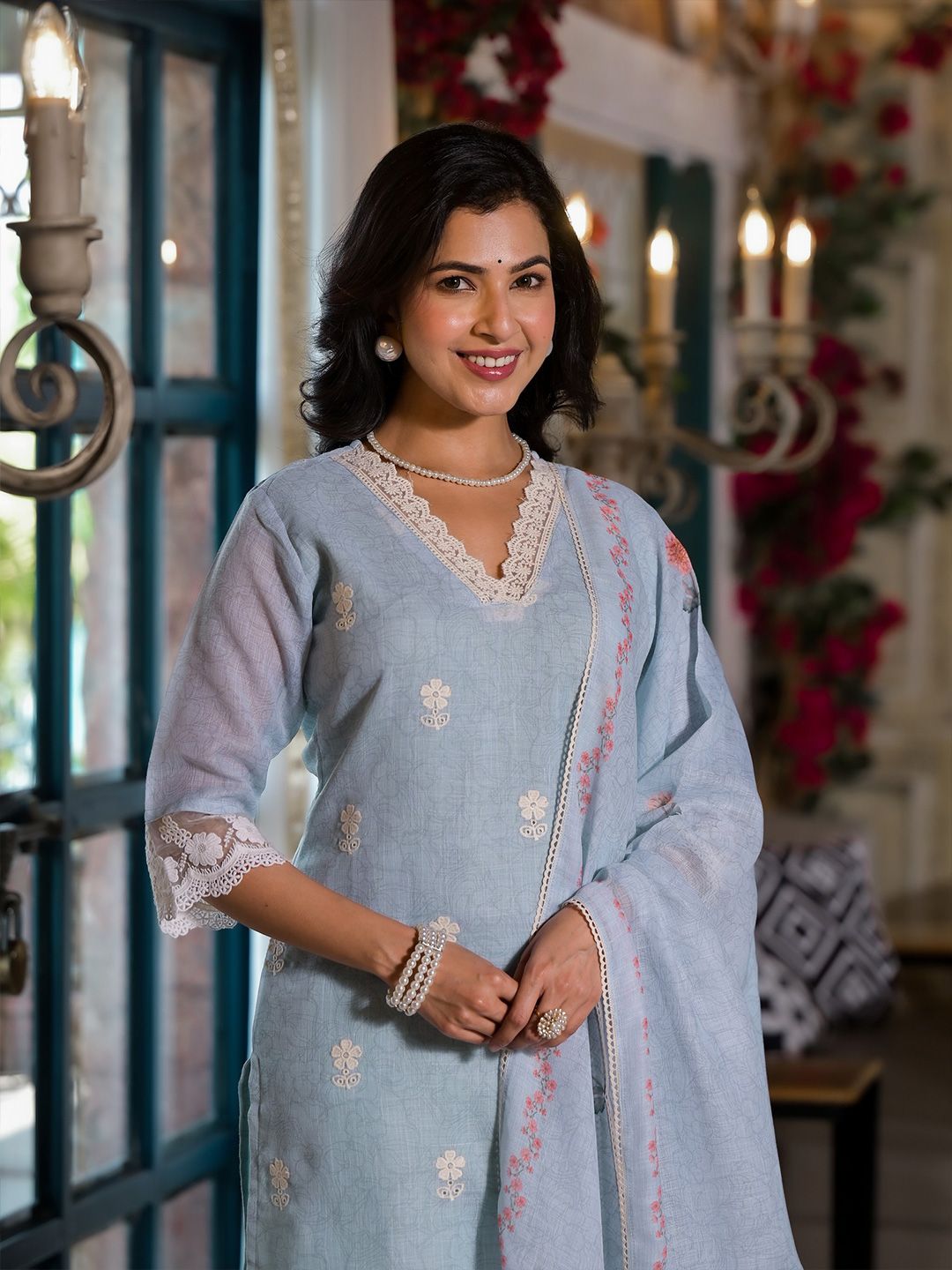 Label Khoj Women Lilen Digital print kurta, trouser and dupptta set