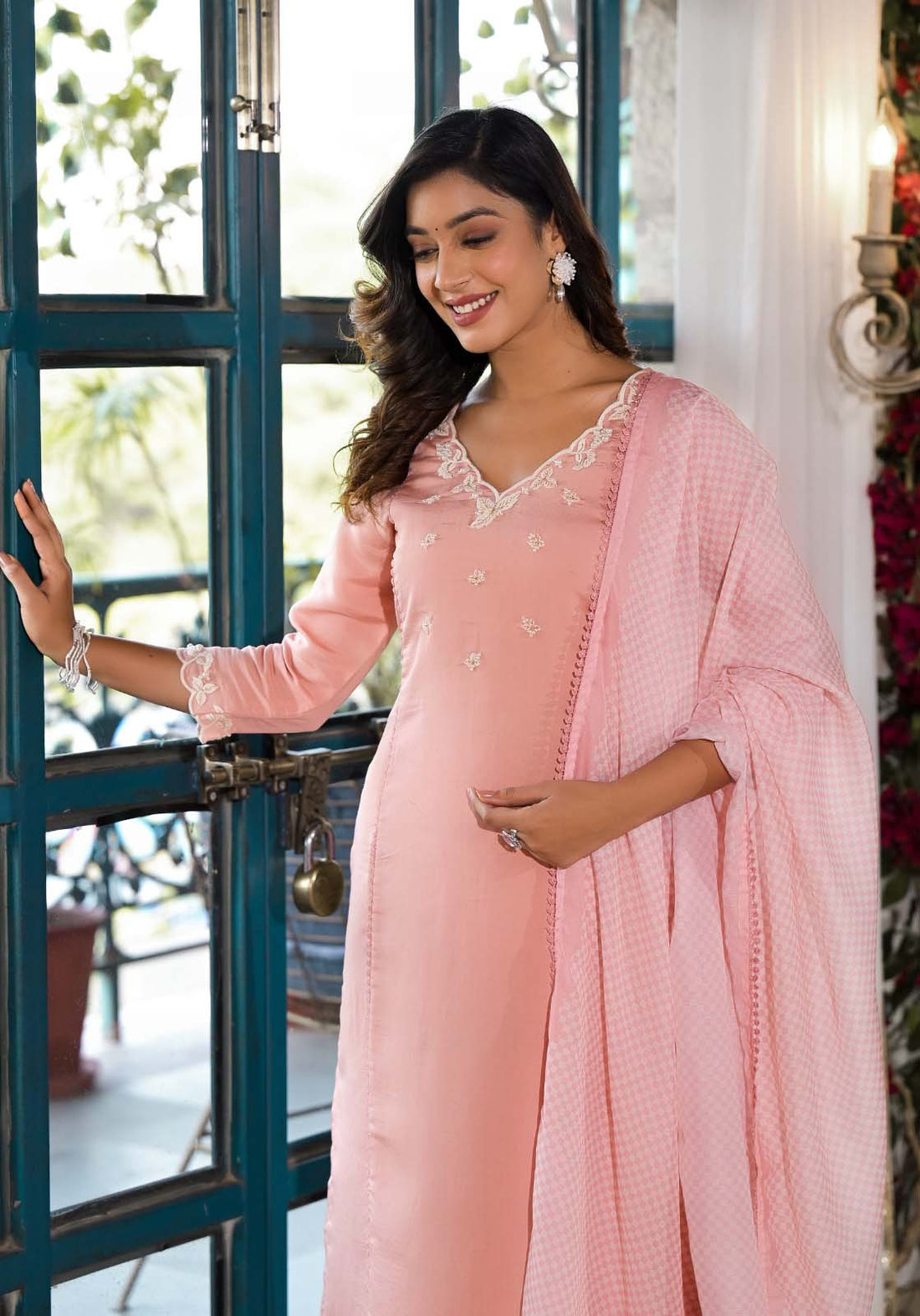 Label Khoj Women Silk blend Kurta ,trouser and dupptta set