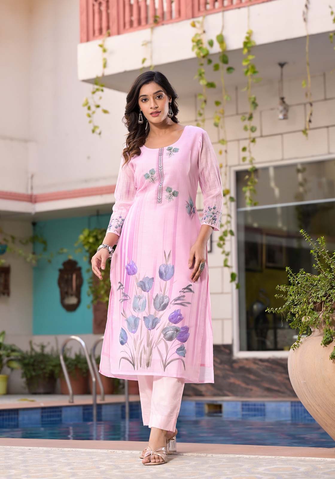 Label khoj lilen kurta , trouser and dupptta set