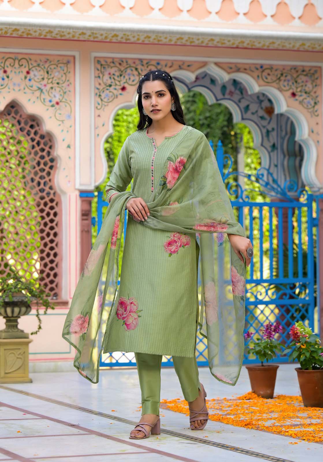 Label khoj viscose silk kurta , trouser and dupptta set