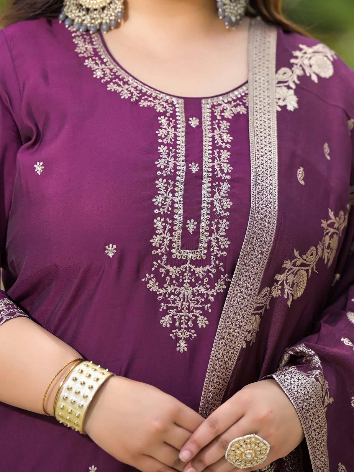Label Khoj Women Roman Silk Embroidery  Work Voilet Color Kurta & Bottom With Dupatta  Set