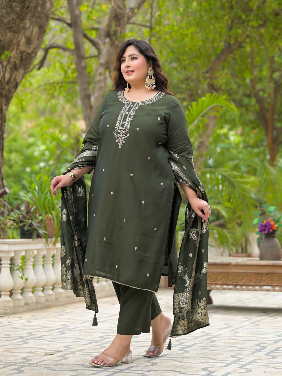 Label Khoj Women Roman Silk Embroidery  Work Voilet Color Kurta & Bottom With Dupatta  Set