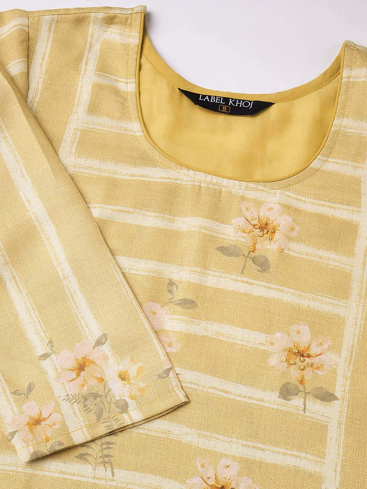 Label khoj lilen kurta , trouser and dupptta set