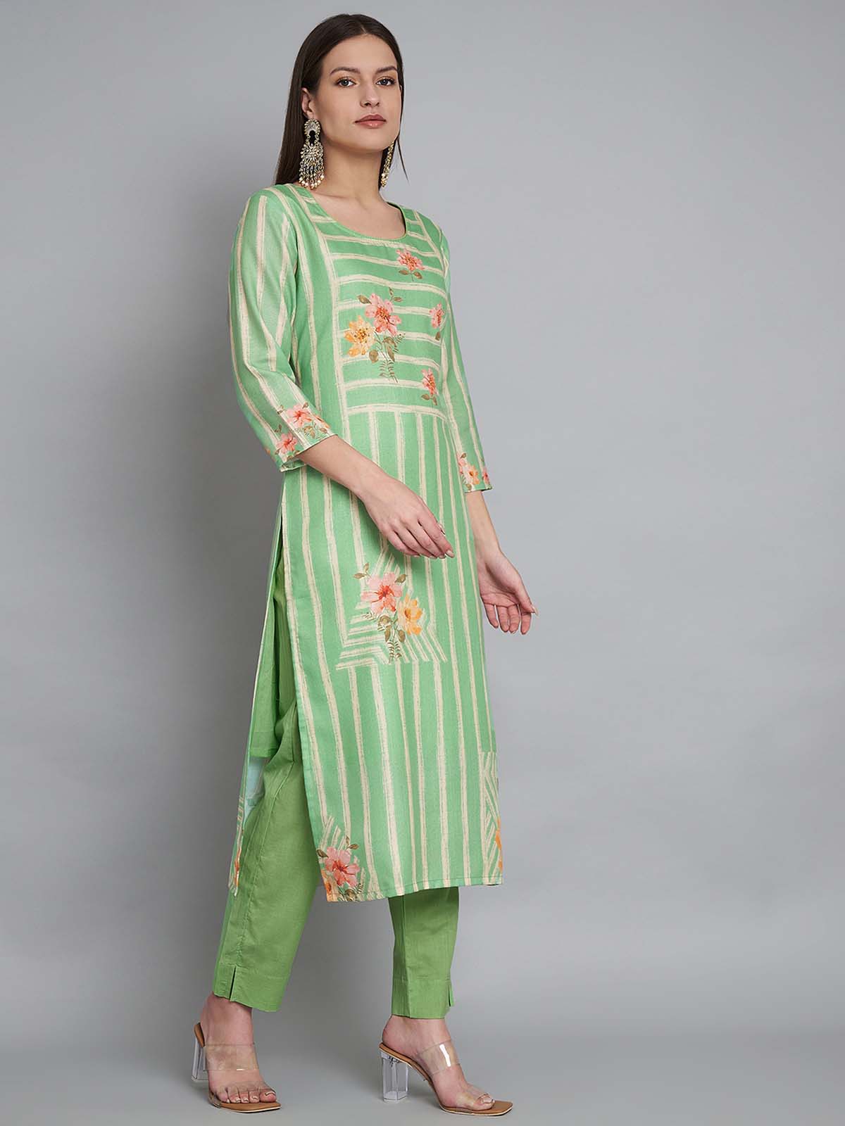Label khoj lilen kurta , trouser and dupptta set