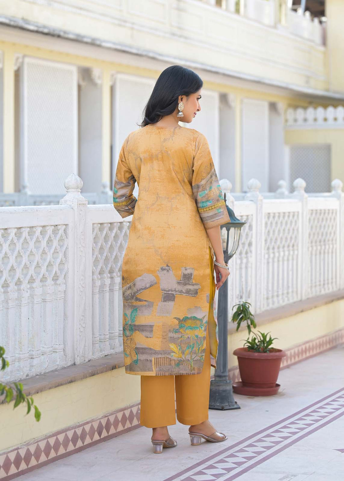 Label Khoj Women Lilen print kurta, trouser and dupptta set