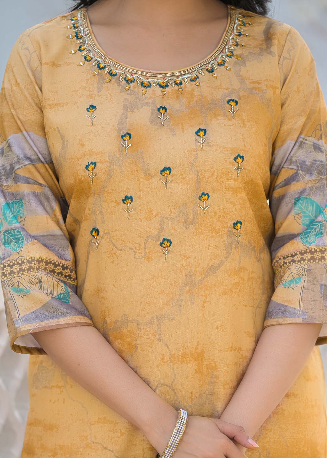 Label Khoj Women Lilen print kurta, trouser and dupptta set