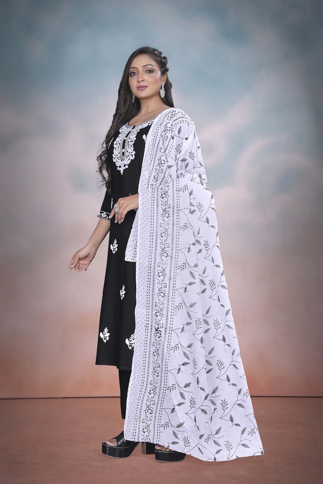 Label Khoj Women  heavy embroidery kurta trouser and Printed dupptta set