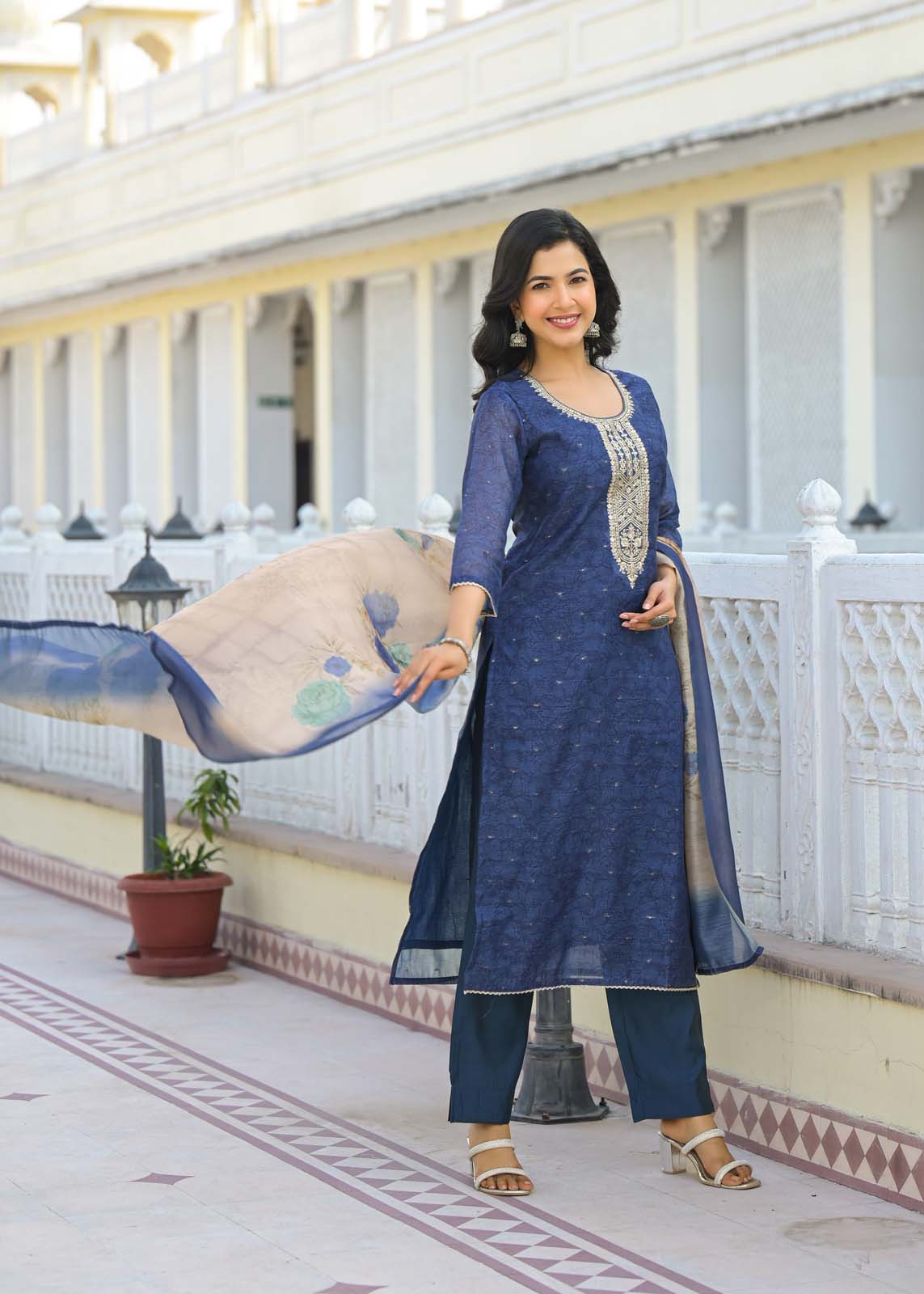 Label Khoj Women Chanderi kurta, trouser and dupptta set