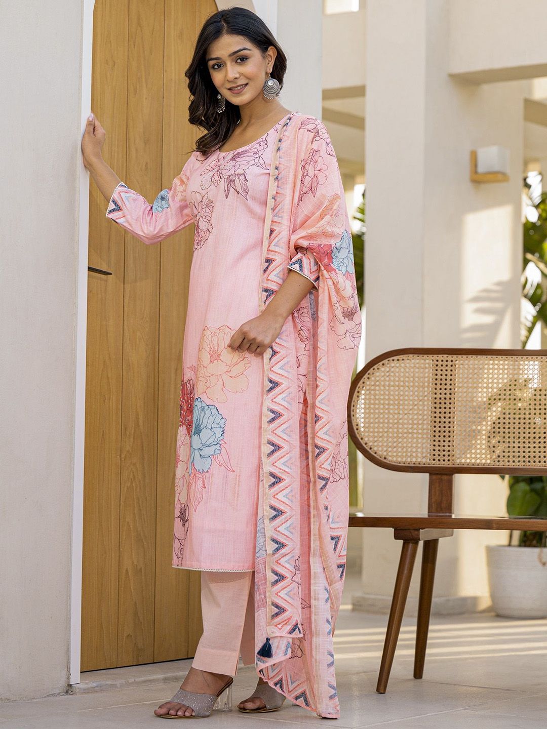 Label Khoj Women Lilen priint kurta, trouser and dupptta set