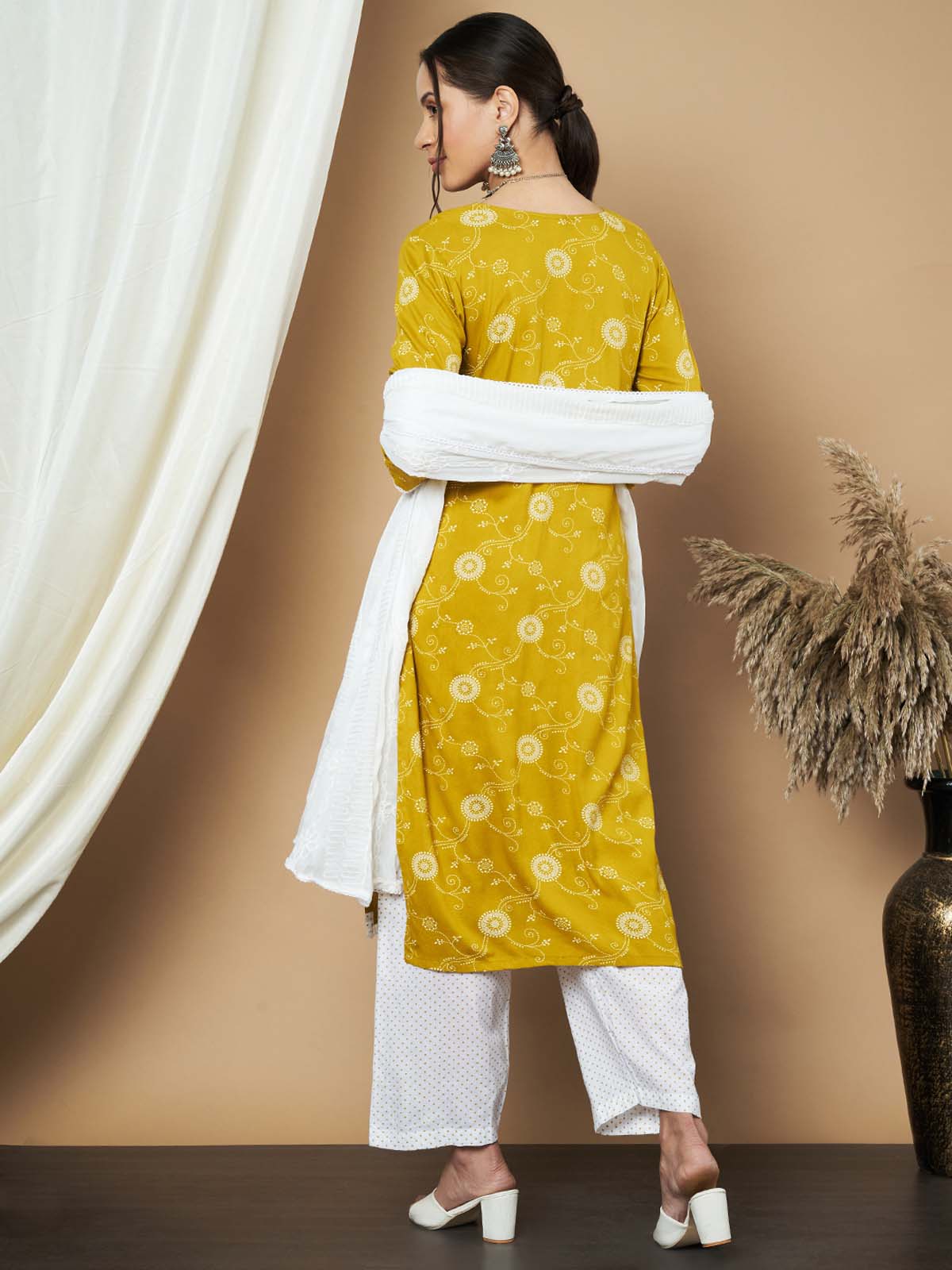 Label Khoj Ethnic Motifs Printed Sequins Embroidered Work Kurta,Trouser With  dupptta